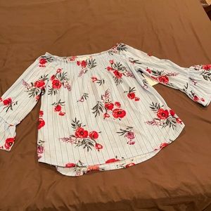 Cute blouse